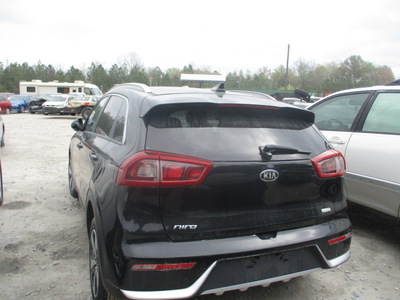 kia niro fe lx