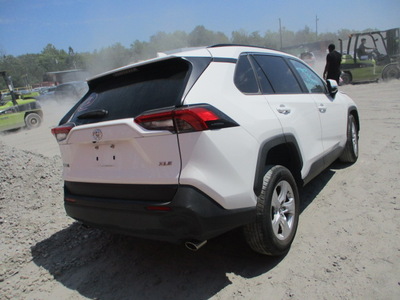 toyota rav4 xle xle premium