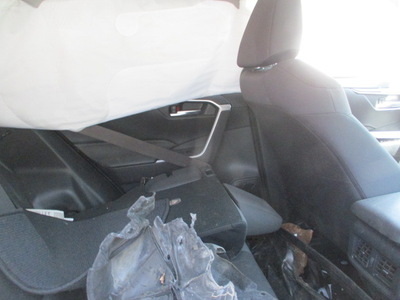 toyota rav4 xle xle premium