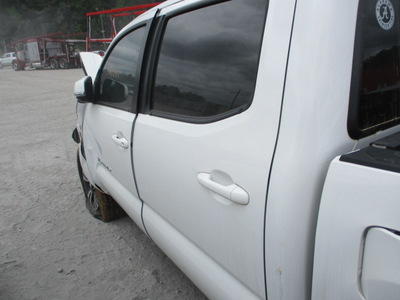 toyota tacoma dcsr sr5 trds trdo