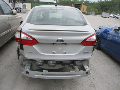 ford fiesta se