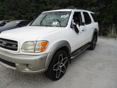 toyota sequoia sr5