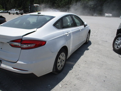 ford fusion s