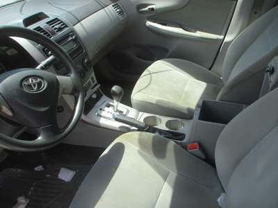 toyota corolla base s le