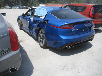 kia stinger gt