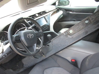 toyota camry l le xle se xse