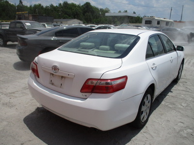 toyota camry ce le xle se