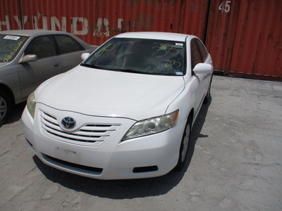 toyota camry ce le xle se