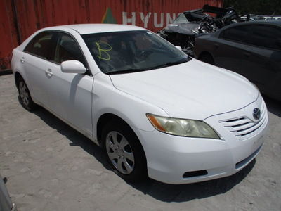 toyota camry ce le xle se