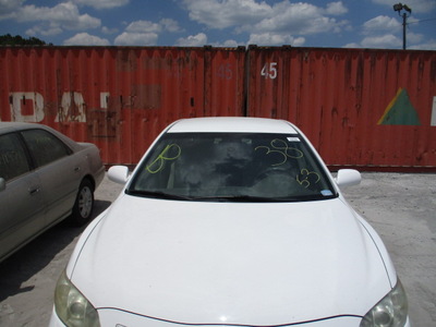 toyota camry ce le xle se