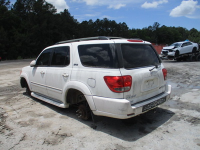 toyota sequoia sr5