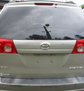 toyota sienna ce le