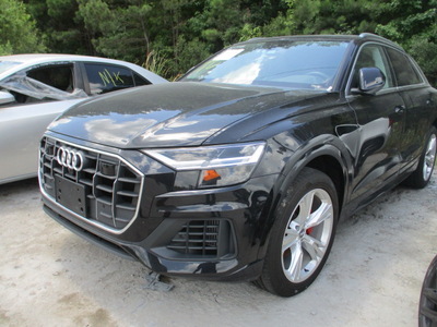 audi q8 premium plus