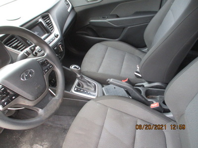 hyundai accent se sel