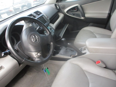 toyota rav4 ltd