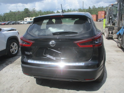 nissan rogue sport s sv sl