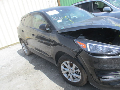 hyundai tucson se