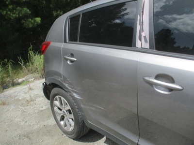 kia sportage lx