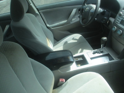 toyota camry ce le xle se