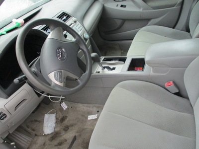 toyota camry ce le xle se