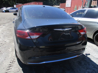 chrysler 200 limited