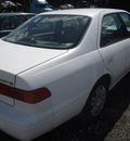 toyota camry ce le xle