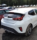 hyundai veloster base premium