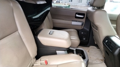 toyota sequoia 5 7l