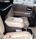 toyota sequoia 5 7l