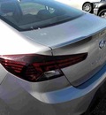 hyundai elantra 2l