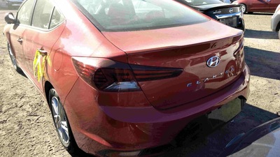 hyundai elantra 2l