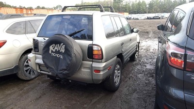 toyota rav4 2l