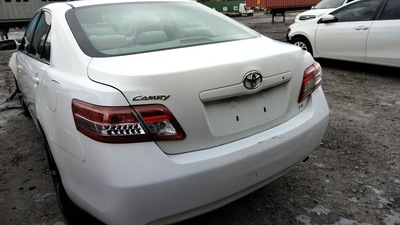 toyota camry se le xle