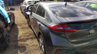 hyundai ioniq 1 6l