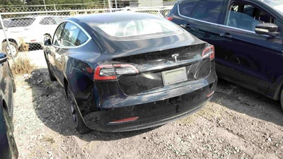 tesla model 3 0l