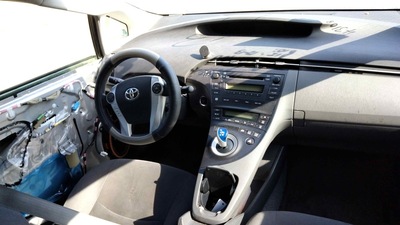 toyota prius 1 8l