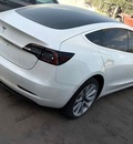 tesla model 3 0l