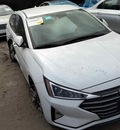 hyundai elantra 2l