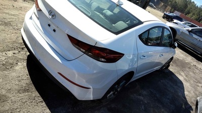 hyundai elantra 2l