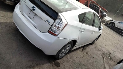 toyota prius 1 8l