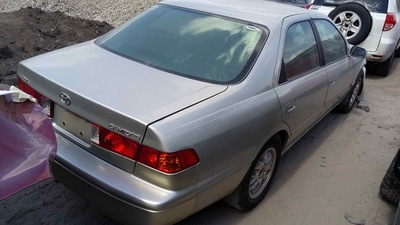 toyota camry 2 2l