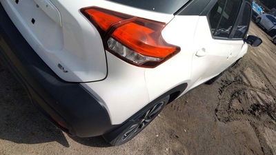 nissan kicks 1 6l