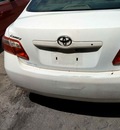 toyota camry se le xle