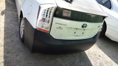 toyota prius 1 8l