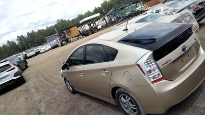 toyota prius 1 8l