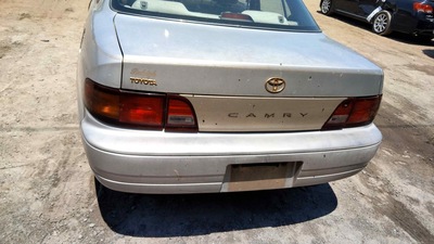 toyota camry 2 2l