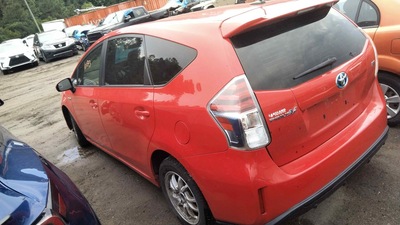 toyota prius v 1 8l