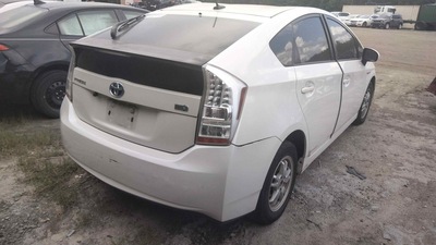 toyota prius 1 8l