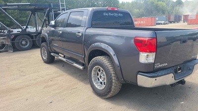 toyota tundra 5 7l