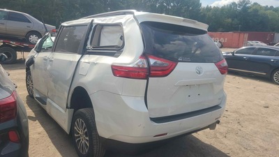 toyota sienna 3 5l